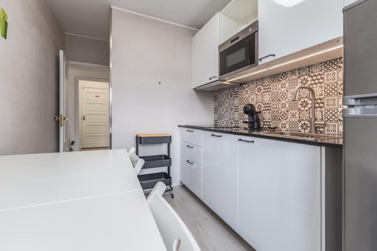 Hopstays - Musica Apartment *
